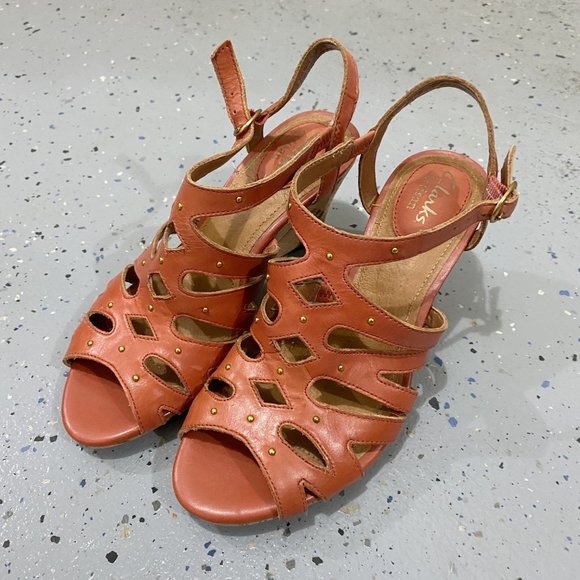 NWOT Clarks Wedge Sandals Orange - Picture 1 of 6